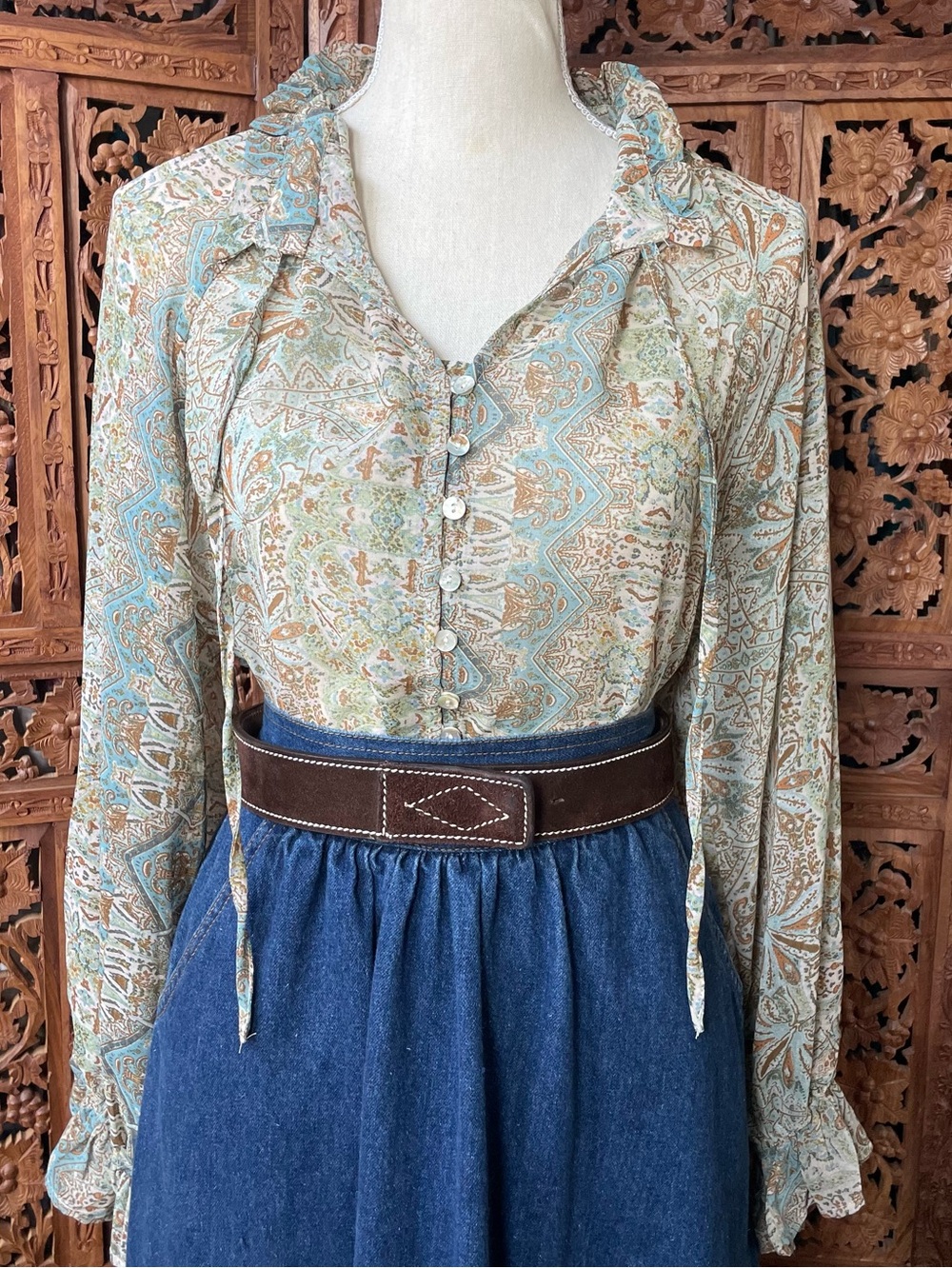 VICI Paisley Floral Boho Ruffle Tie-Neck Button Down Blouse